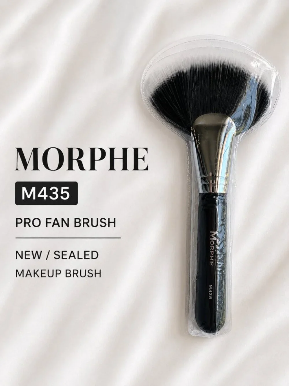Morphe M495 Deluxe Fan Makeup Brush New